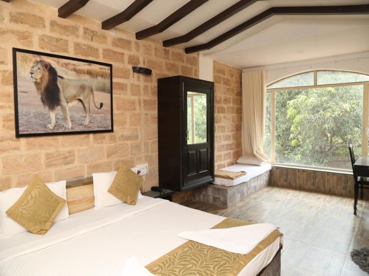 Gir Lions Paw Resort With Swimming Pool Sasan Gir Exterior foto