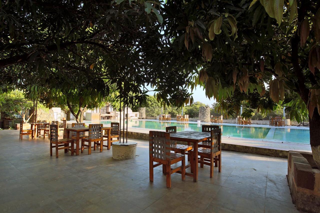 Gir Lions Paw Resort With Swimming Pool Sasan Gir Exterior foto